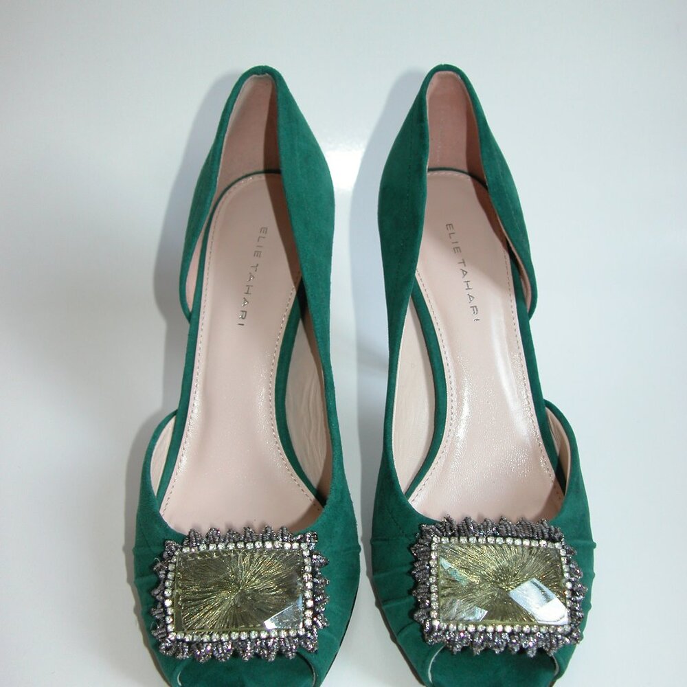 Elie Tahari   7.5